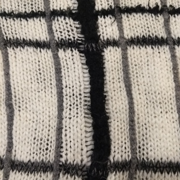 Bisou Bisou Fuzzy Plaid Sweater - Picture 3 of 3